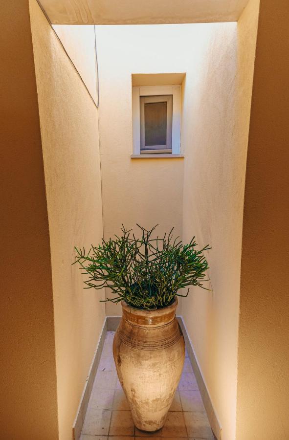 Anacreonte Ortigia * Syracuse