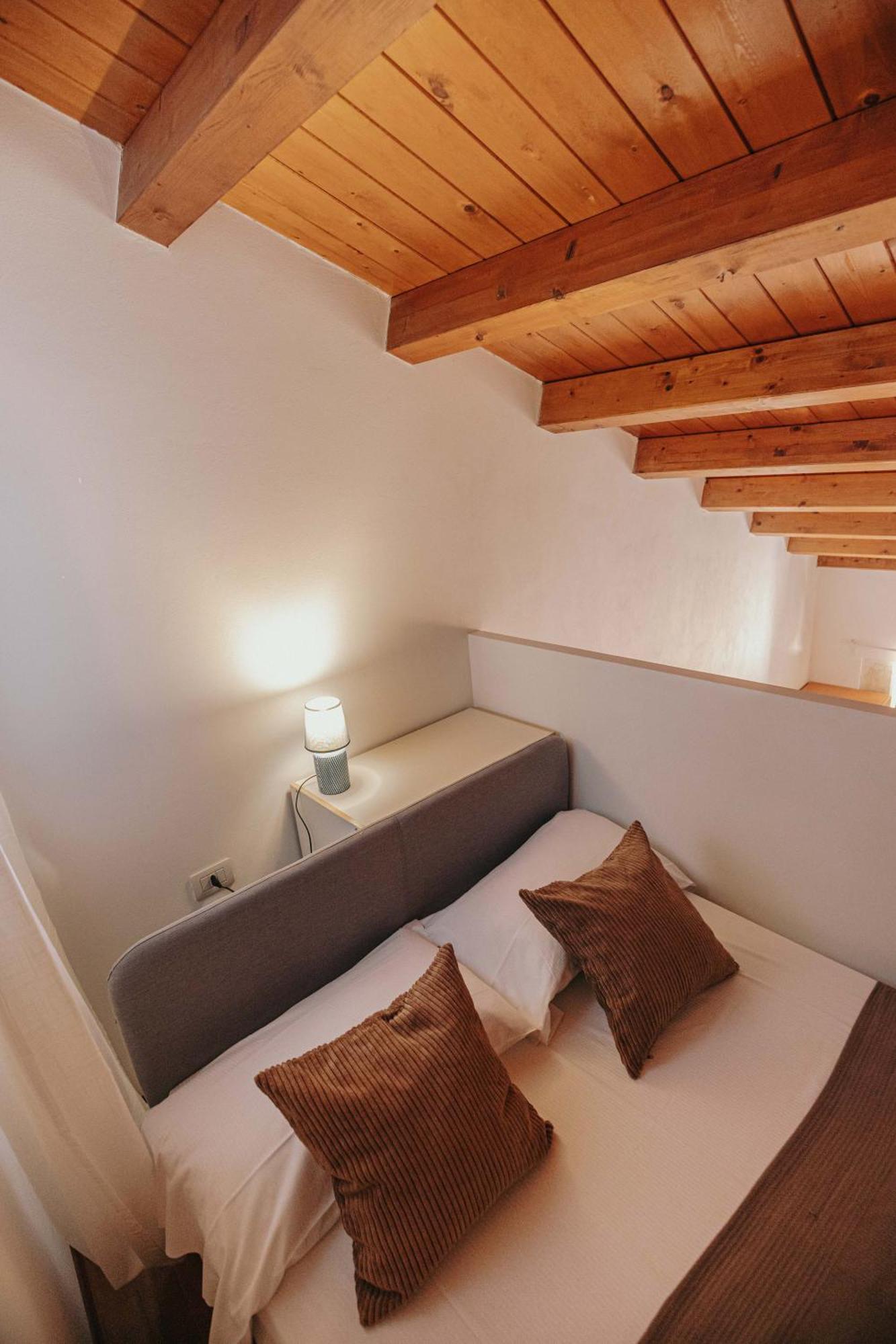 Anacreonte Ortigia Syracuse